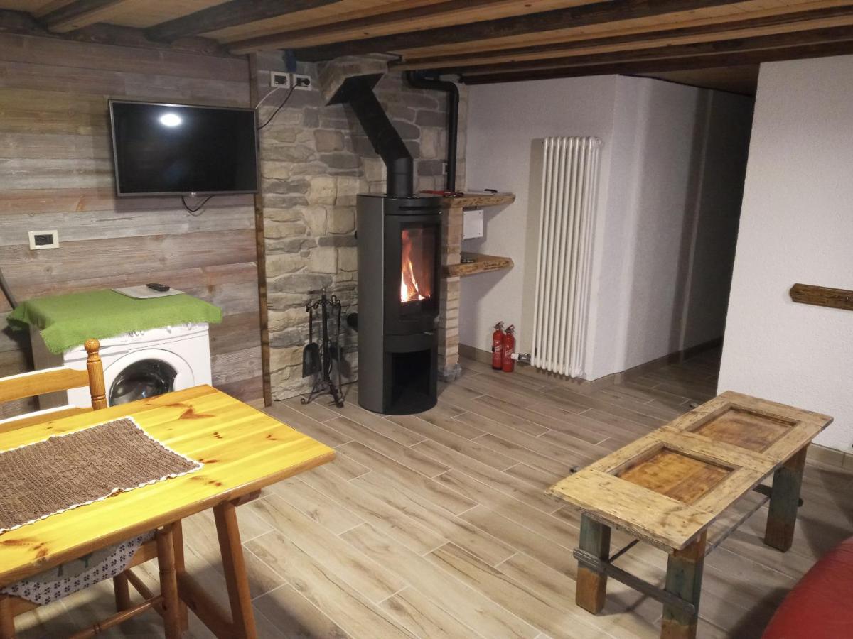 Casa Carla Villa Val Maria-Pur Luaran gambar